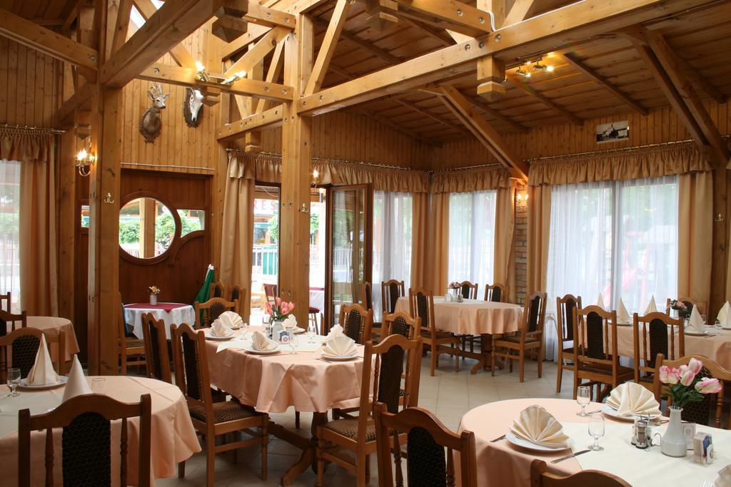 Hotel Korona شيوفوك المظهر الخارجي الصورة